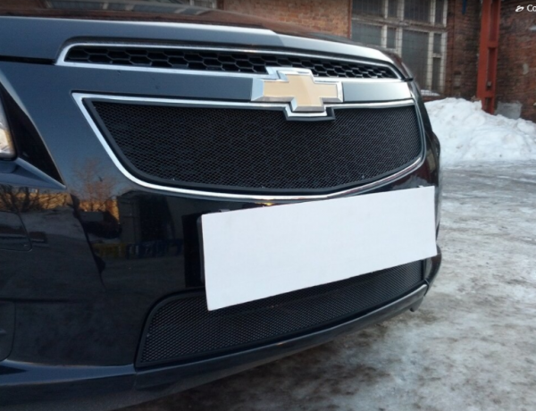 Защита радиатора "Standart" Chevrolet Cruze (2008-2013) верх, чёрная купить недорого с доставкой в Красноярск