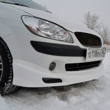 Накладка на передний бампер "Mugen style" для Hyundai Getz рестайлинг (2004-2007 г.в.) купить недорого с доставкой в Красноярск