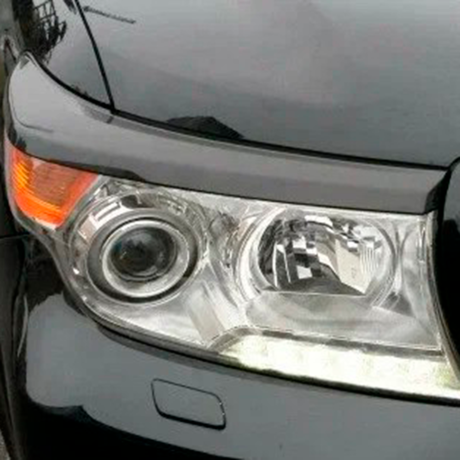 Накладки на фары (реснички) для Toyota Land Cruiser 200 (2007-2012) купить недорого с доставкой в Красноярск