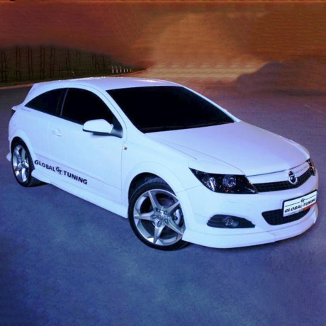 Накладки на пороги "GT" для Opel Astra H (3D, 5D) купить недорого с доставкой в Красноярск